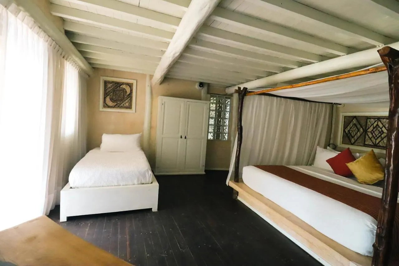 **** Hotel Villa Las Estrellas Tulum - Located At The Party Zone Mexico