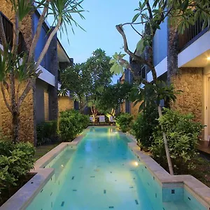 astana-kunti-suite-apartment-villa.hotelsseminyak.net/