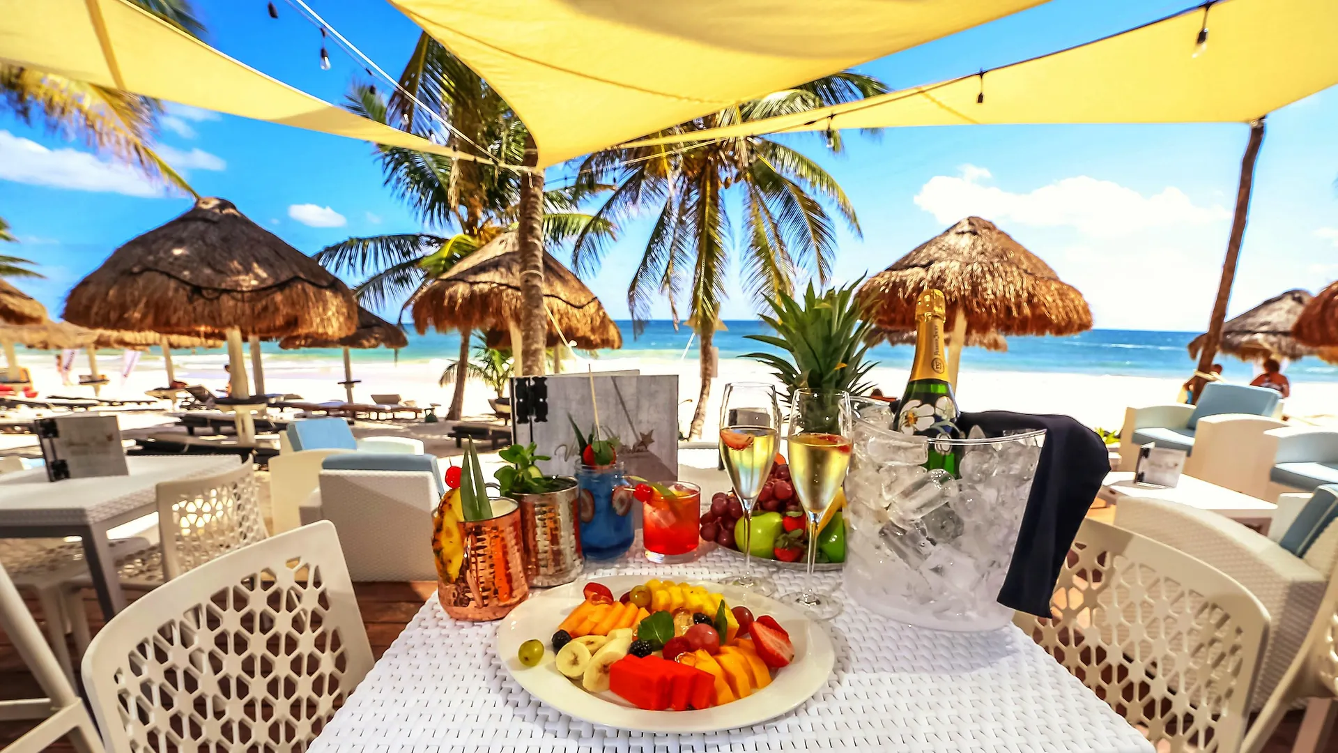 **** Hotel Villa Las Estrellas Tulum - Located At The Party Zone Mexiko
