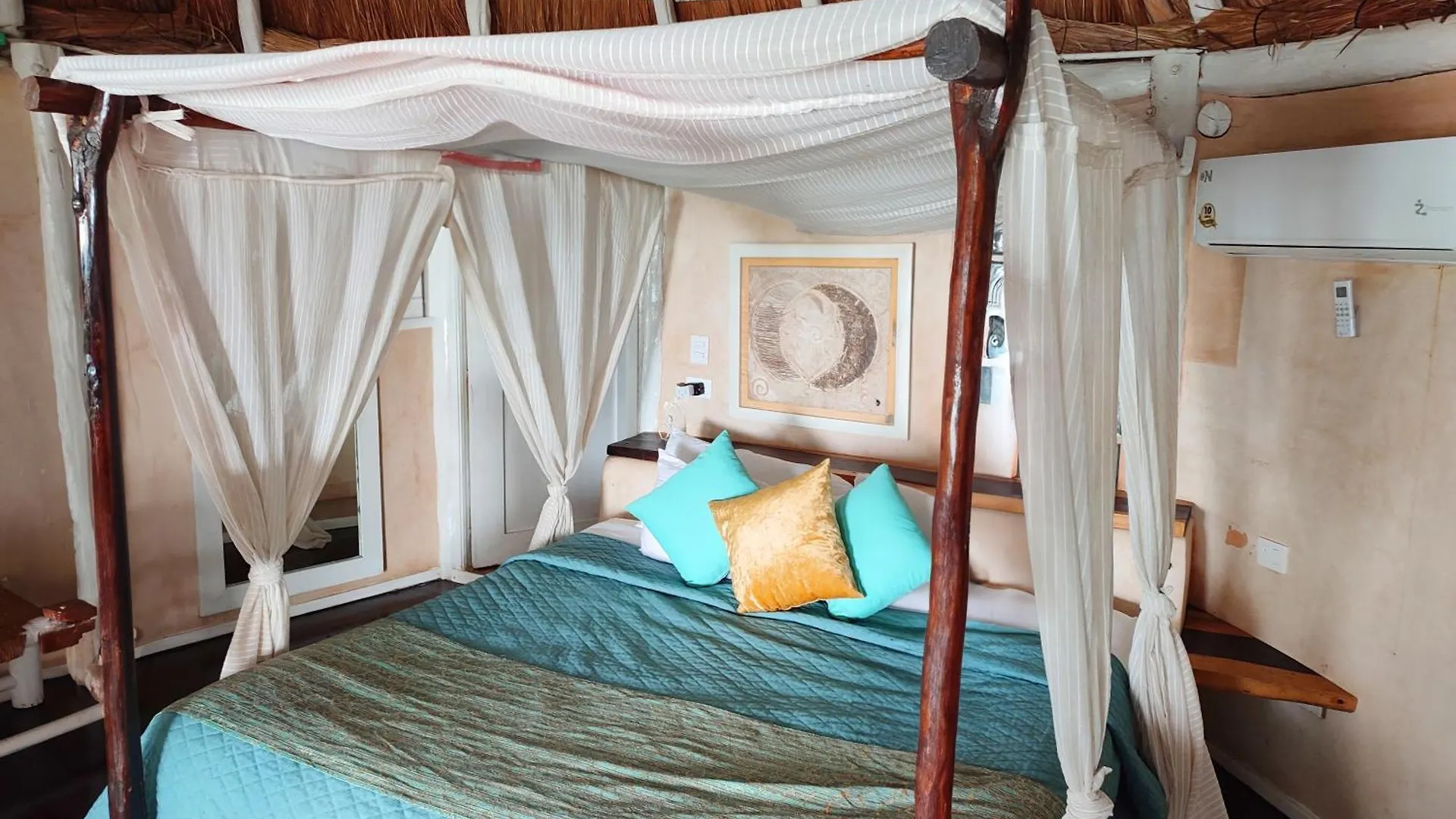 Hotel Villa Las Estrellas Tulum - Located At The Party Zone